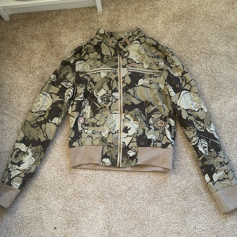 Hurley Camo Floral Print Jacket